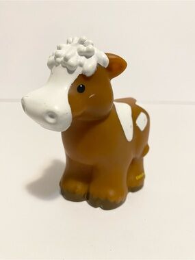Little People Barn Animals Cow Figure Fisher Price Toy Lot Farm Barn 4/$20 🛑